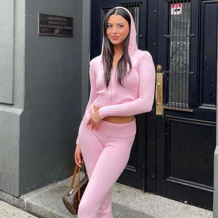 Acogedor conjunto con capucha para mujer